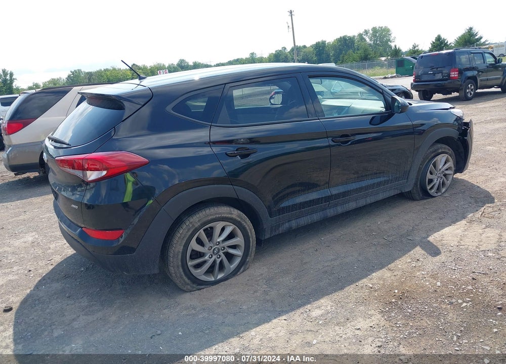 2018 HYUNDAI TUCSON VIN: KM8J2CA45JU832604