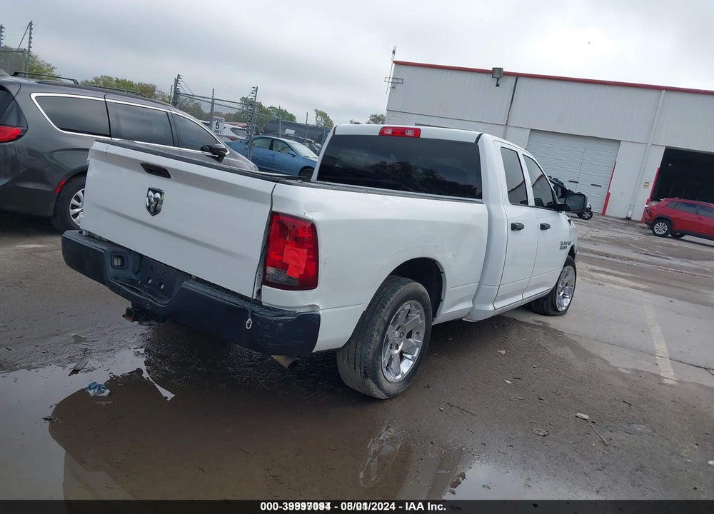 2018 RAM 1500 TRADESMAN QUAD CAB 4X2 6'4 BOX VIN: 1C6RR6FT1JS324895