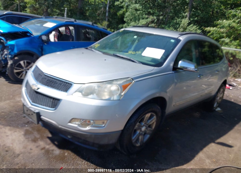 2010 CHEVROLET TRAVERSE VIN: 1GNLVFED8AS142705
