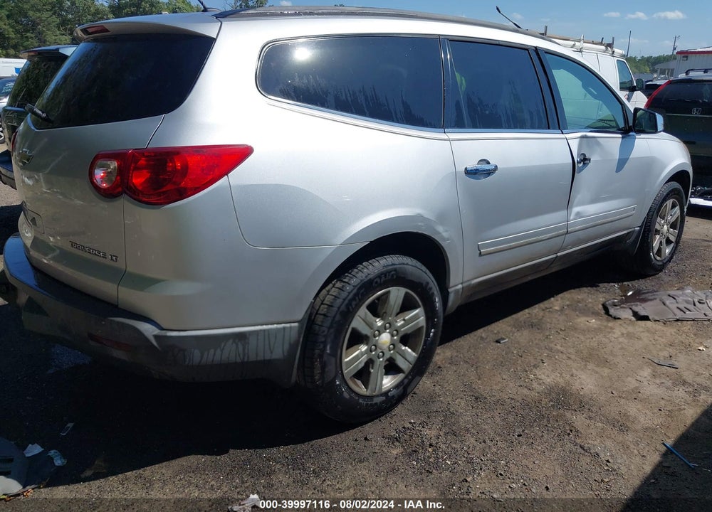 2010 CHEVROLET TRAVERSE VIN: 1GNLVFED8AS142705