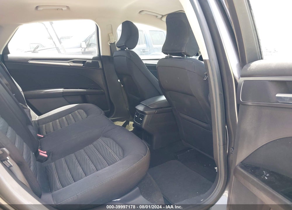 2016 FORD FUSION SE VIN: 1FA6P0H71G5131416