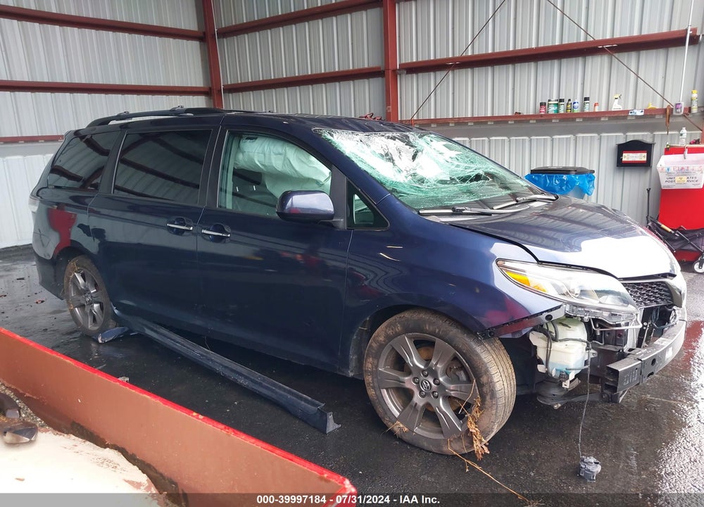 2019 TOYOTA SIENNA SE PREMIUM 8 PASSENGER VIN: 5TDXZ3DC7KS987688