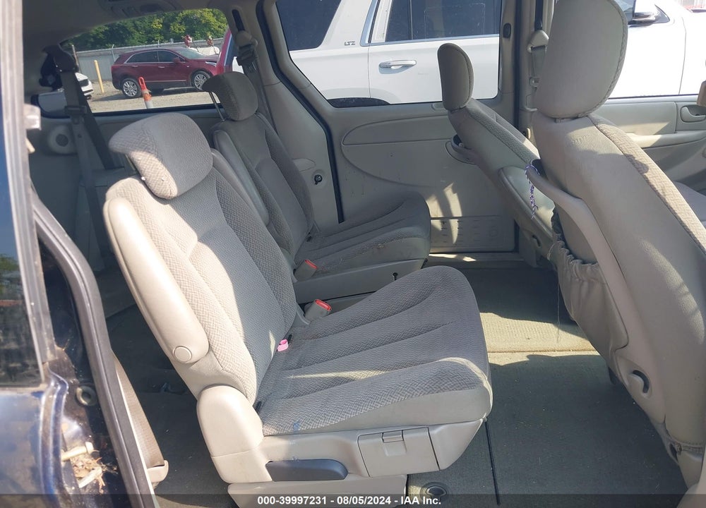2005 DODGE GRAND CARAVAN SXT VIN: 2D4GP44L55R585759