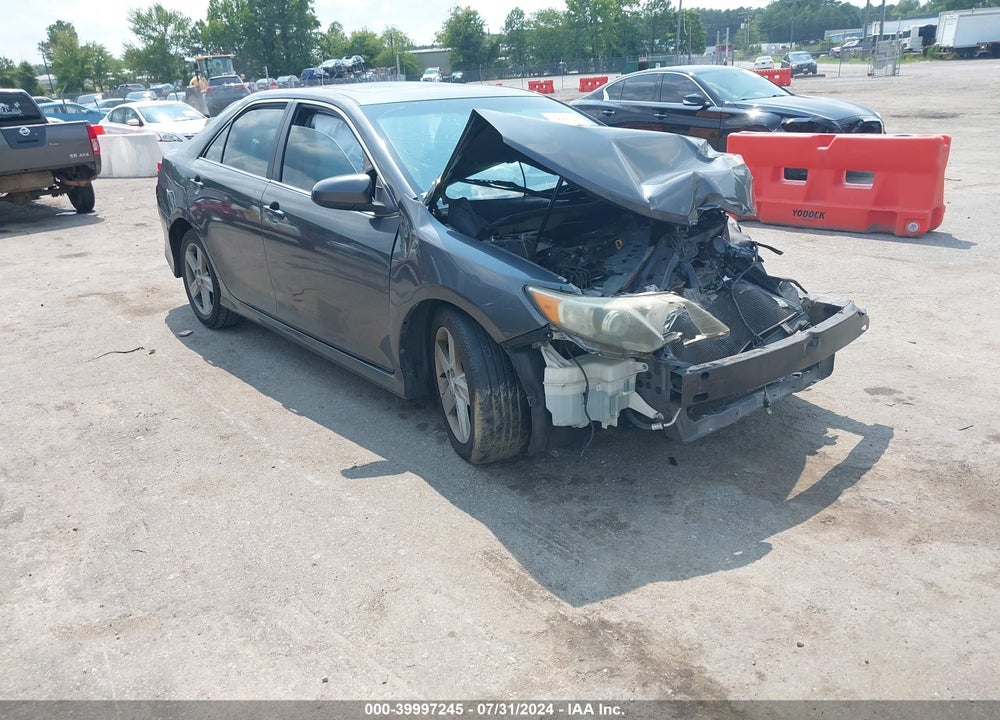 2012 TOYOTA CAMRY SE VIN: 4T1BF1FK9CU022383