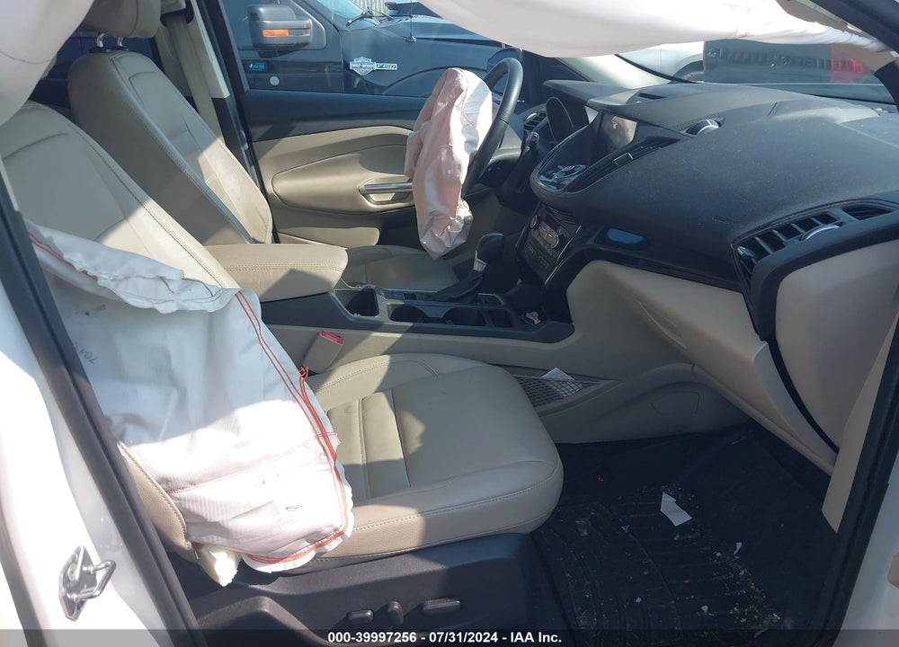 2017 FORD ESCAPE TITANIUM VIN: 1FMCU9J94HUE34358