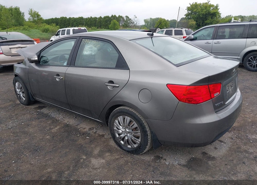 2010 KIA FORTE EX VIN: KNAFU4A25A5262006
