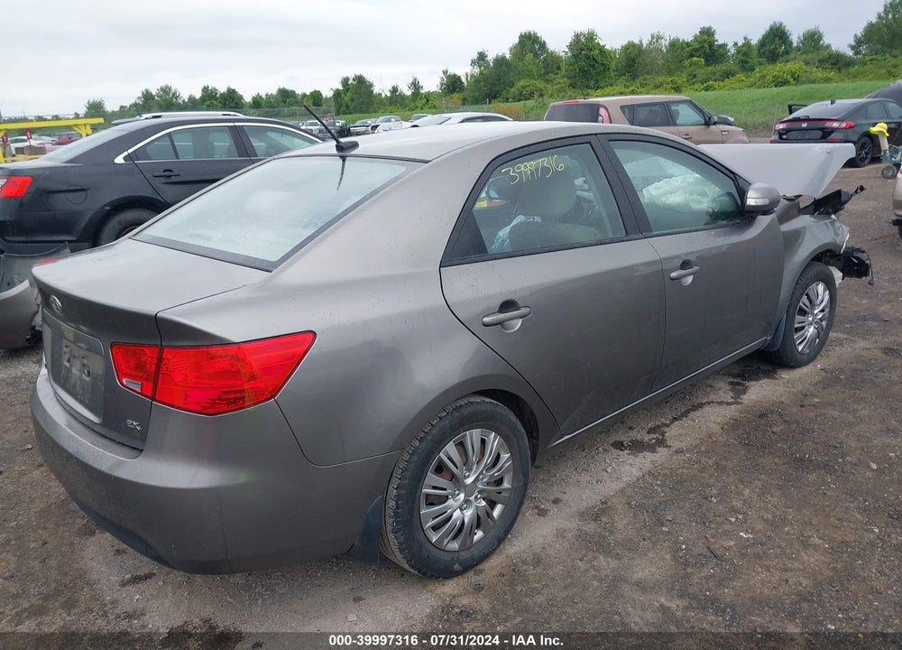 2010 KIA FORTE EX VIN: KNAFU4A25A5262006