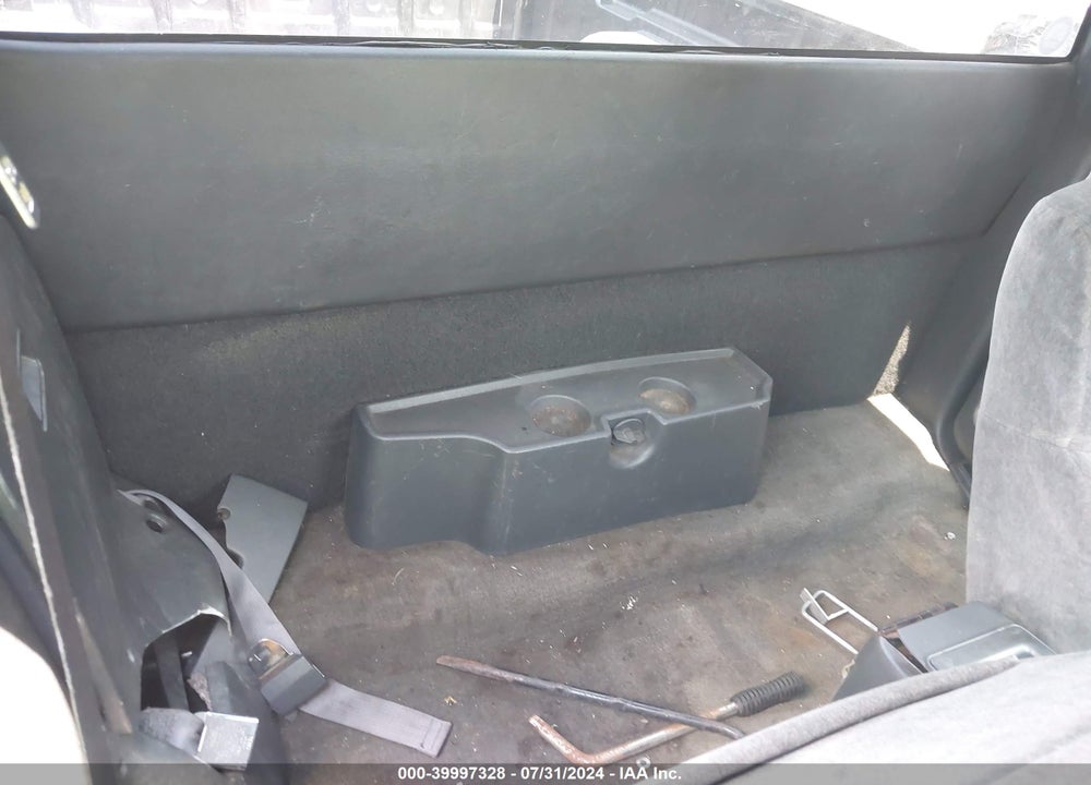 1998 CHEVROLET S-10 LS VIN: 1GCCT19W0W8178888