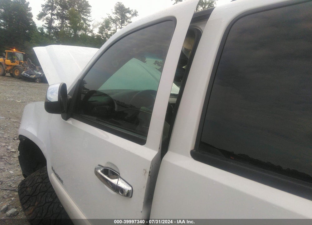 2007 CHEVROLET TAHOE LTZ VIN: 1GNFK13087R413285