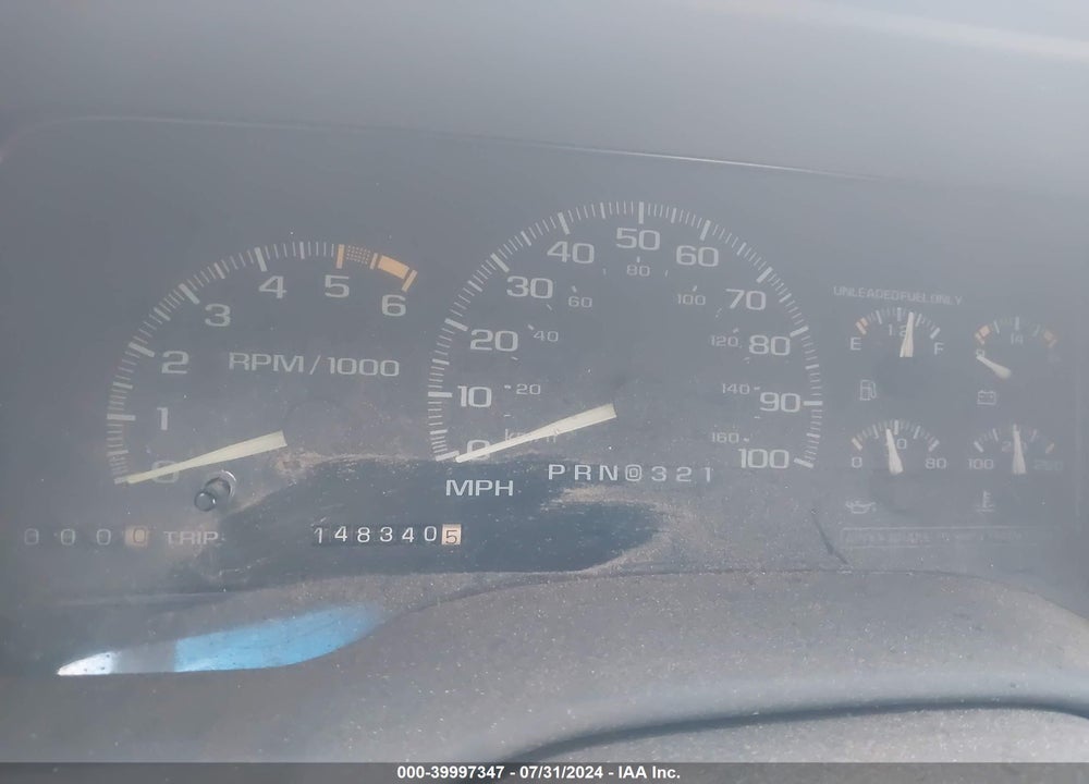 1996 CHEVROLET GMT-400 C1500 VIN: 2GCEC19M8T1203994