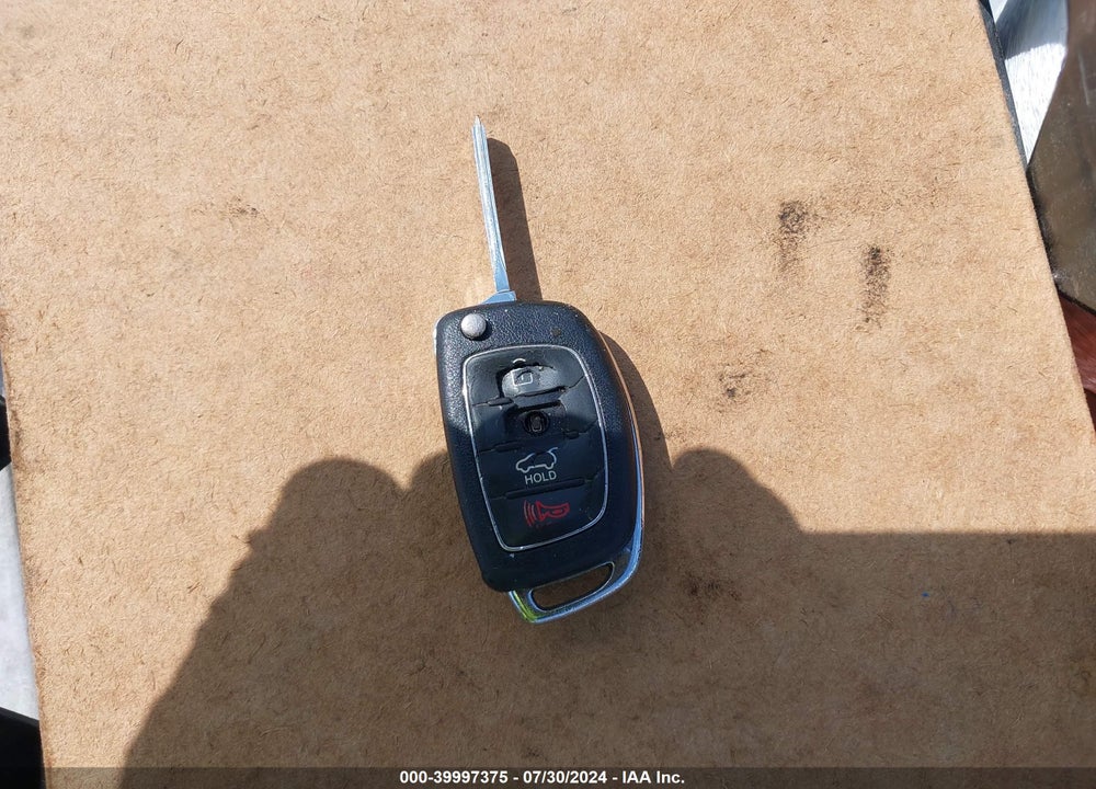 2016 HYUNDAI SONATA SE VIN: 5NPE24AF7GH283259