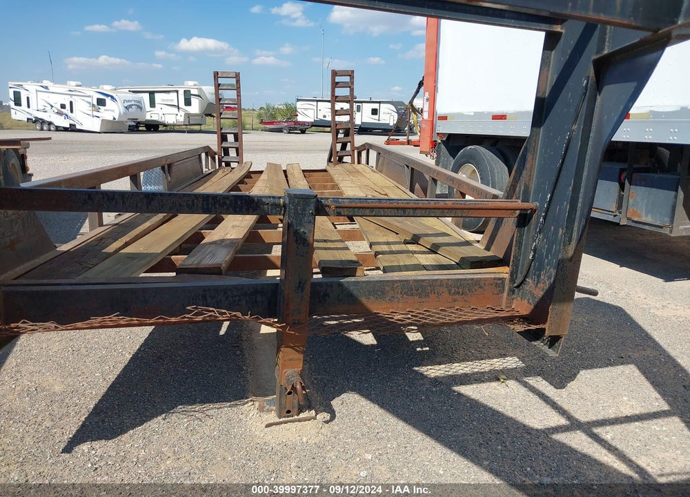 2015 BIG TEX TRAILER CO INC UTILITY TRAILER VIN: 4H4K2202091008605