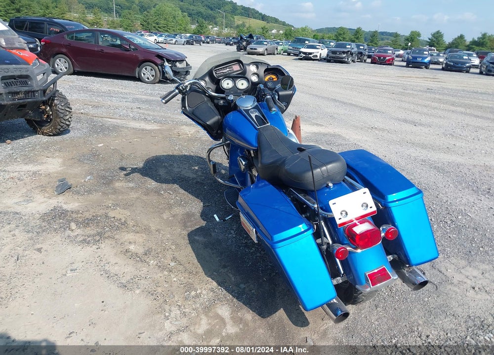2004 HARLEY-DAVIDSON FLTRI VIN: 1HD1FSW1X4Y605843