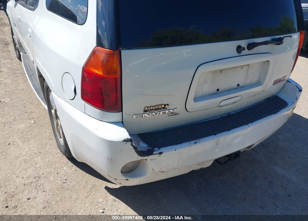 2006 GMC ENVOY XL DENALI VIN: 1GKES66M866125187