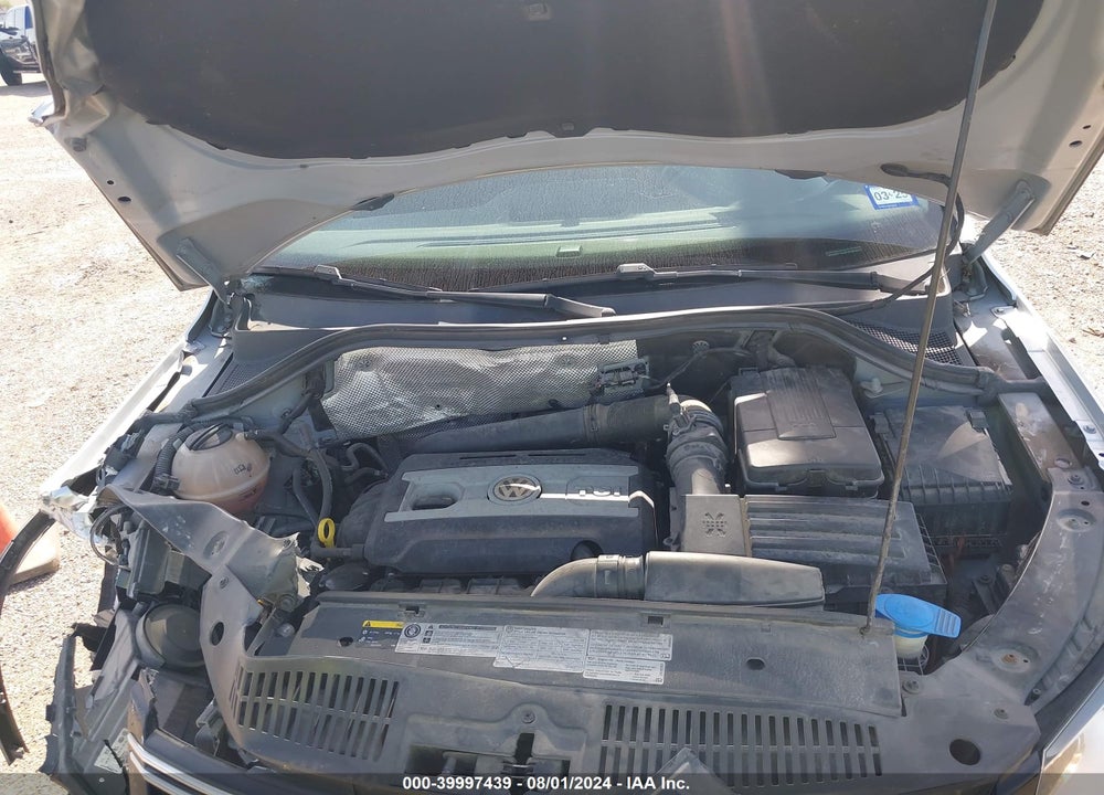 2015 VOLKSWAGEN TIGUAN S VIN: WVGBV7AX6FW585683