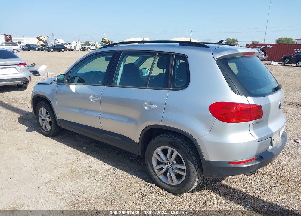 2015 VOLKSWAGEN TIGUAN S VIN: WVGBV7AX6FW585683