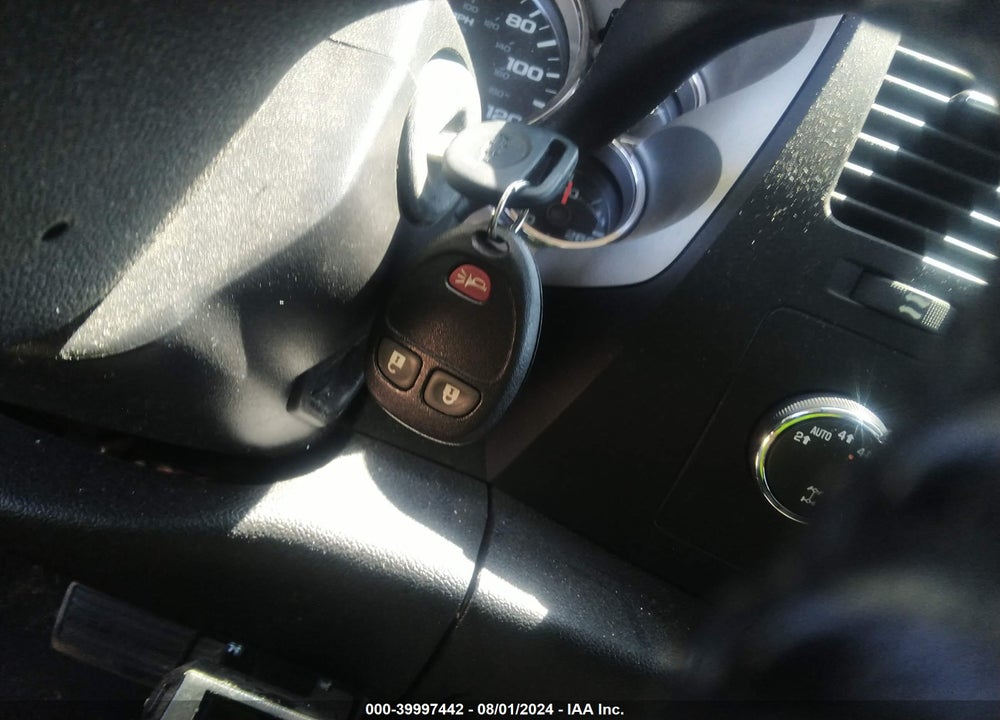 2008 CHEVROLET SILVERADO 1500 LT1 VIN: 2GCEK19J981283614