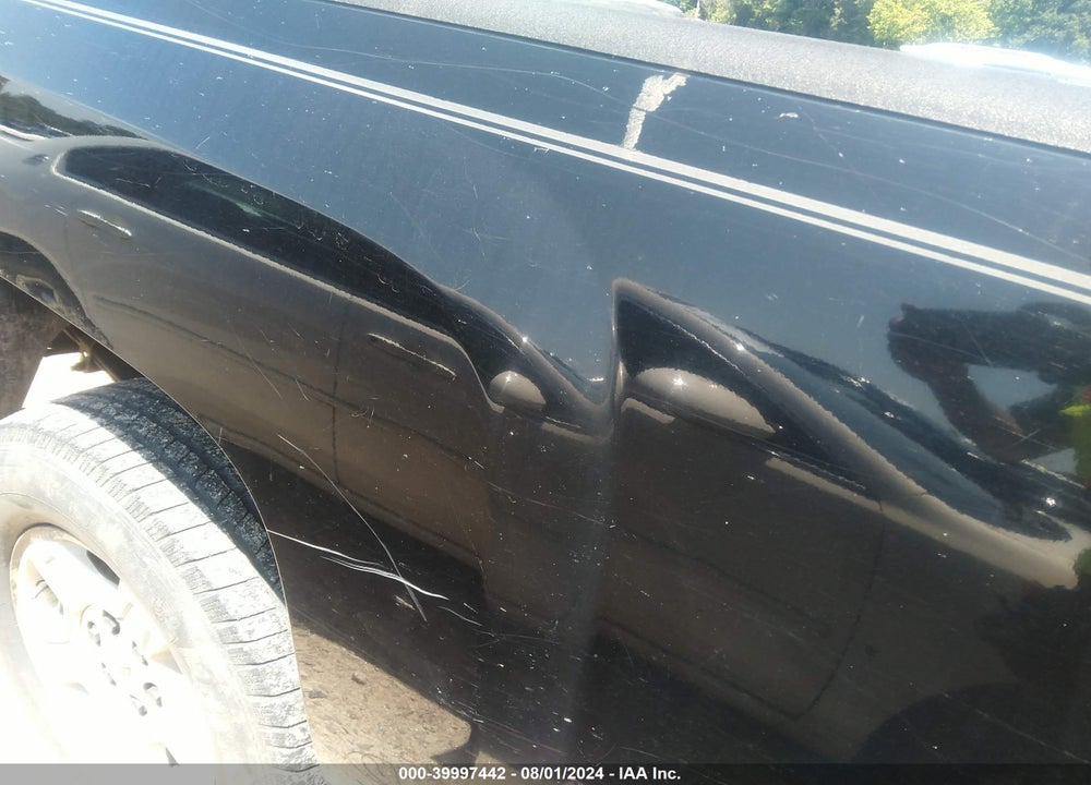 2008 CHEVROLET SILVERADO 1500 LT1 VIN: 2GCEK19J981283614