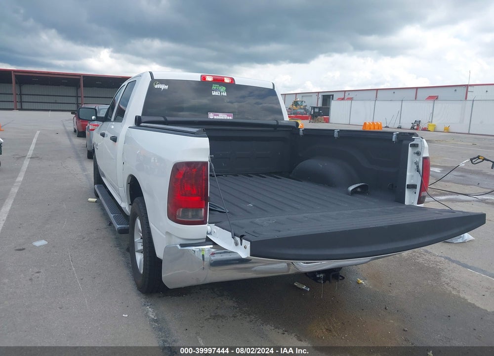 2018 RAM 1500 TRADESMAN 4X2 5'7 BOX VIN: 3C6RR6KT4JG219099