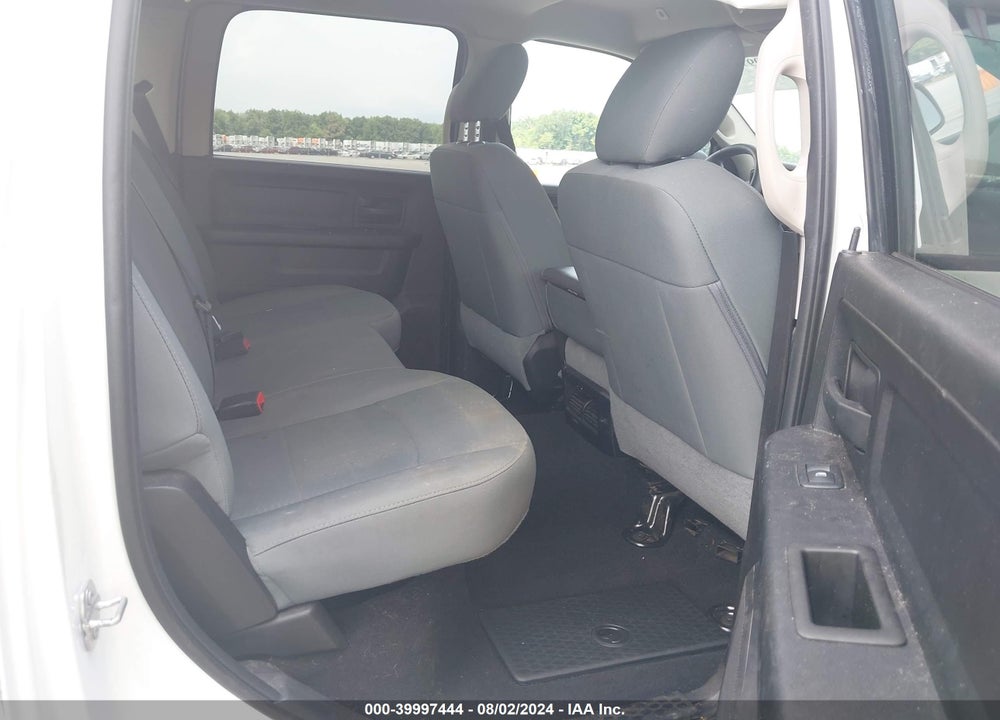 2018 RAM 1500 TRADESMAN 4X2 5'7 BOX VIN: 3C6RR6KT4JG219099