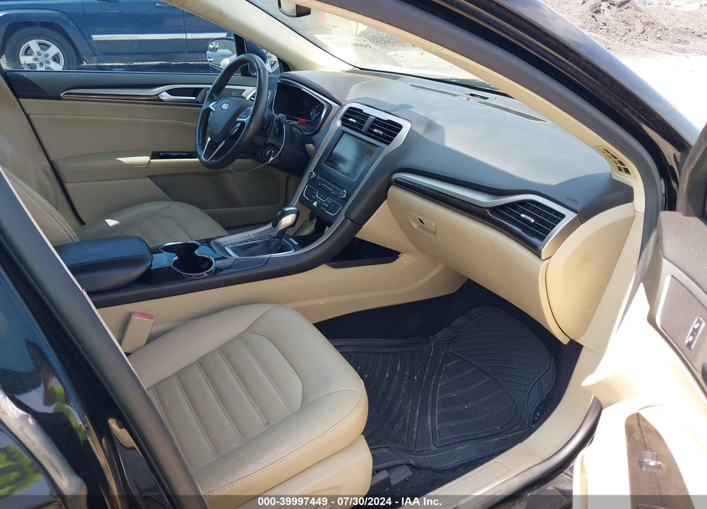 2016 FORD FUSION SE VIN: 3FA6P0T90GR278171