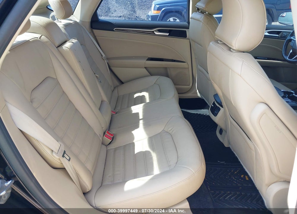 2016 FORD FUSION SE VIN: 3FA6P0T90GR278171