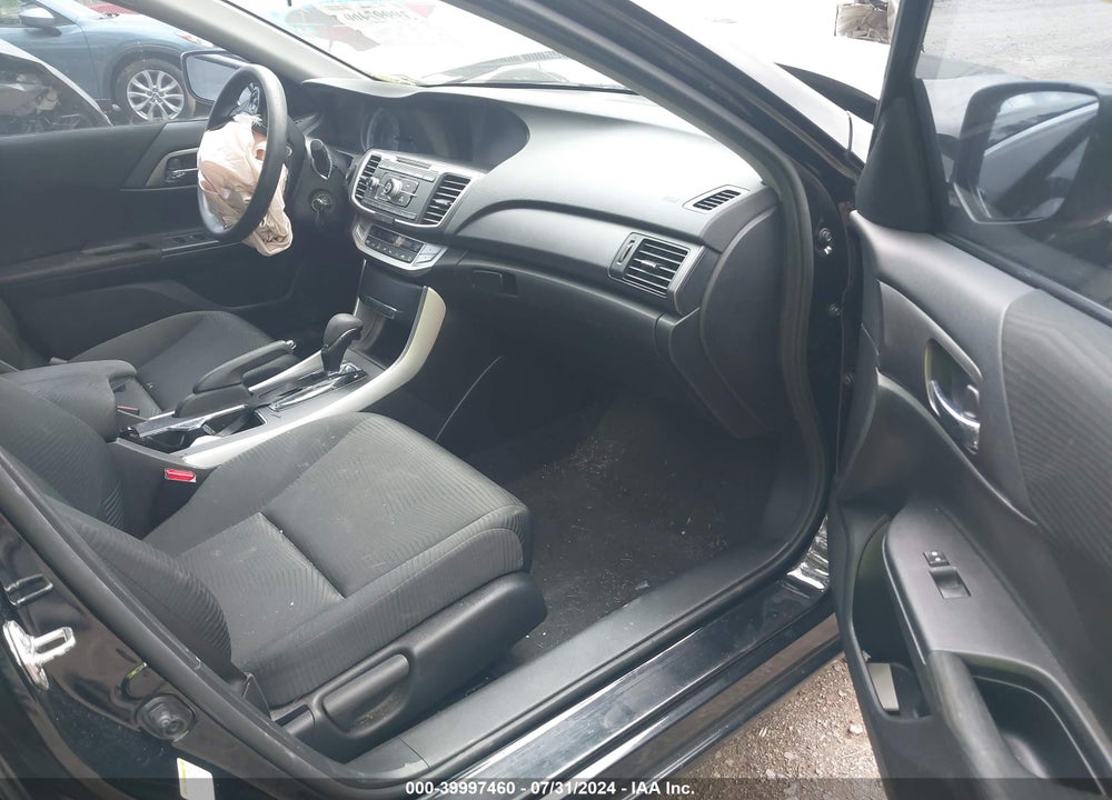 2015 HONDA ACCORD LX VIN: 1HGCR2F31FA171960