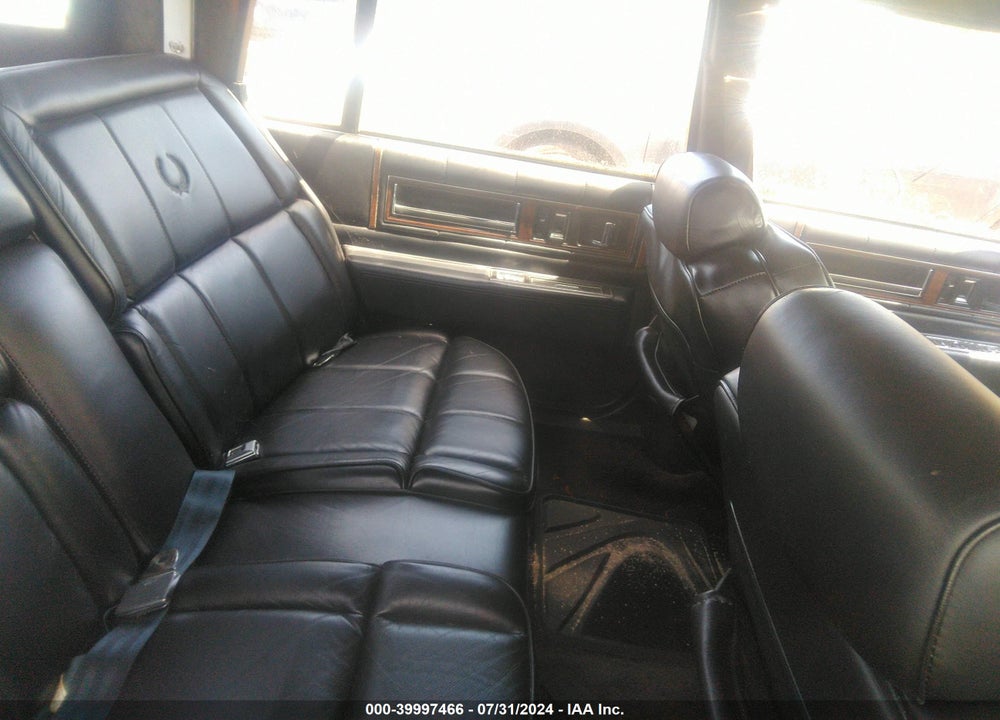 1988 CADILLAC DEVILLE VIN: 1G6CD5151J4232676