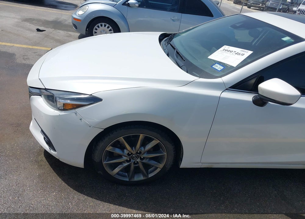 2018 MAZDA 3 GRAND TOURING VIN: 3MZBN1M38JM225105