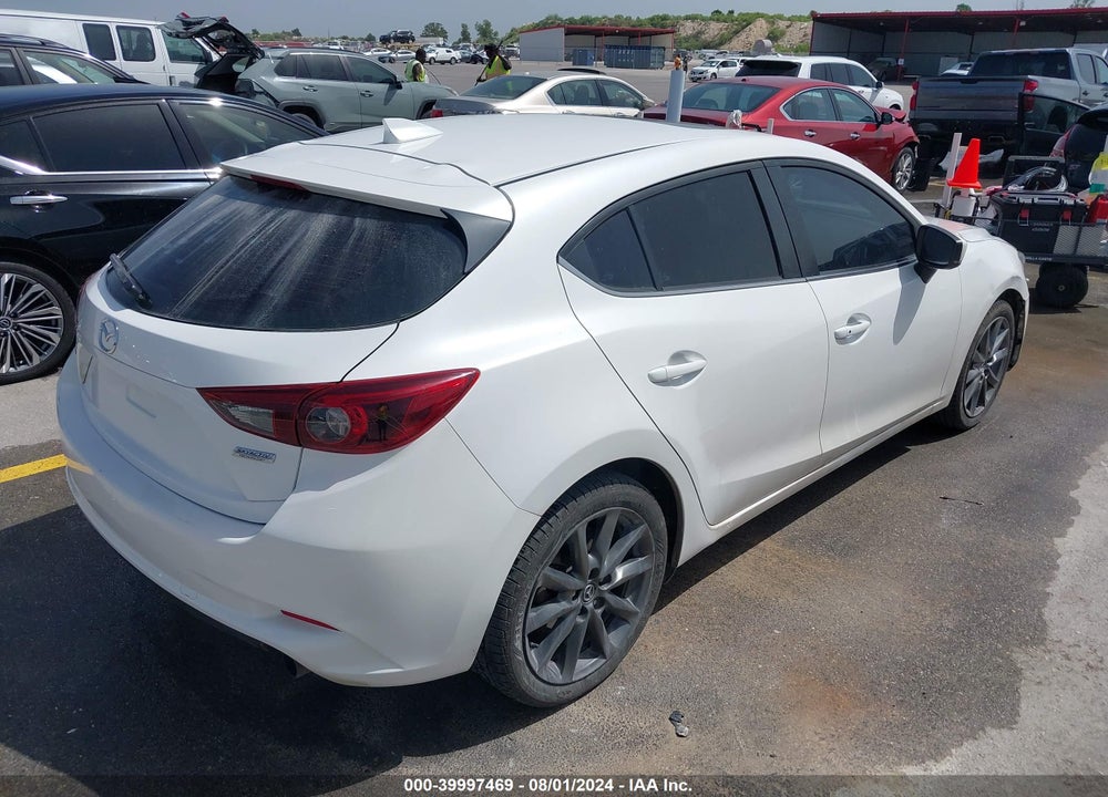 2018 MAZDA 3 GRAND TOURING VIN: 3MZBN1M38JM225105