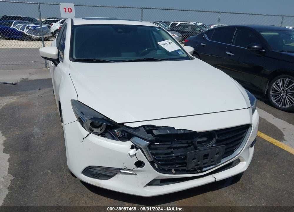 2018 MAZDA 3 GRAND TOURING VIN: 3MZBN1M38JM225105