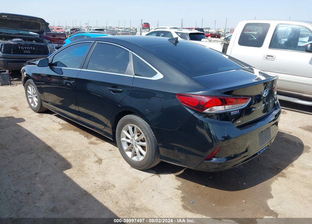 2019 HYUNDAI SONATA VIN: 5NPE24AF3KH818807