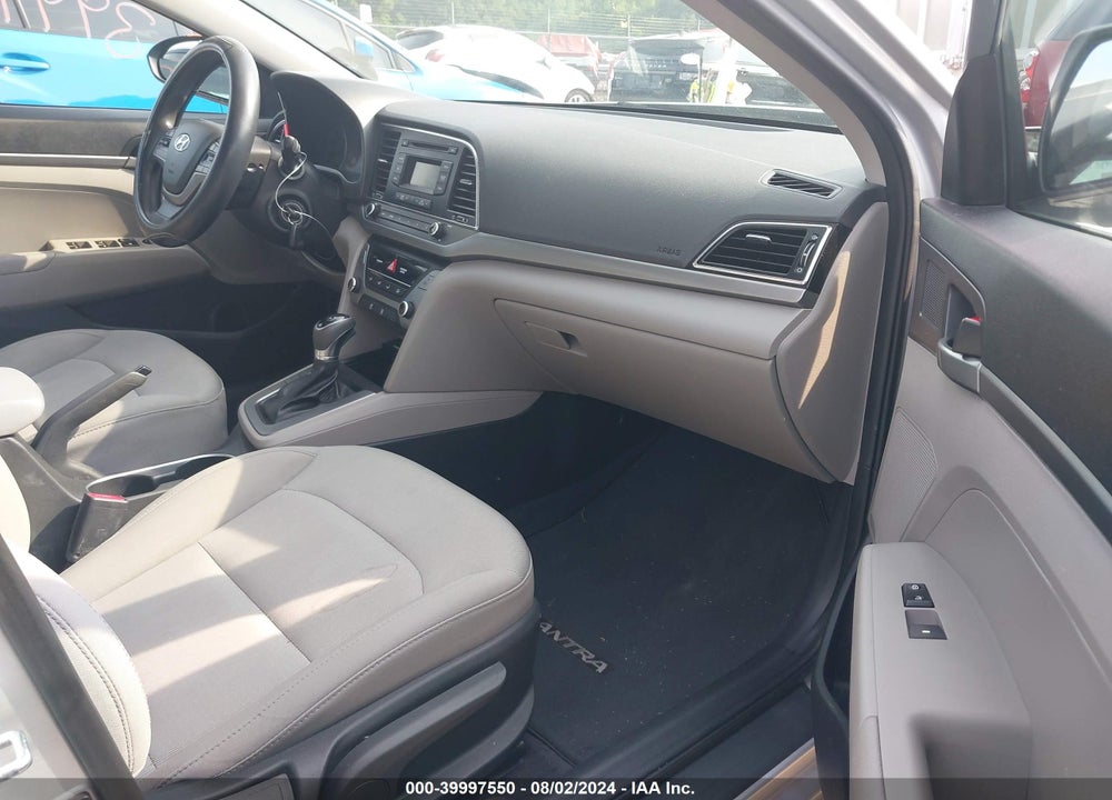 2017 HYUNDAI ELANTRA SE VIN: 5NPD74LF7HH167460
