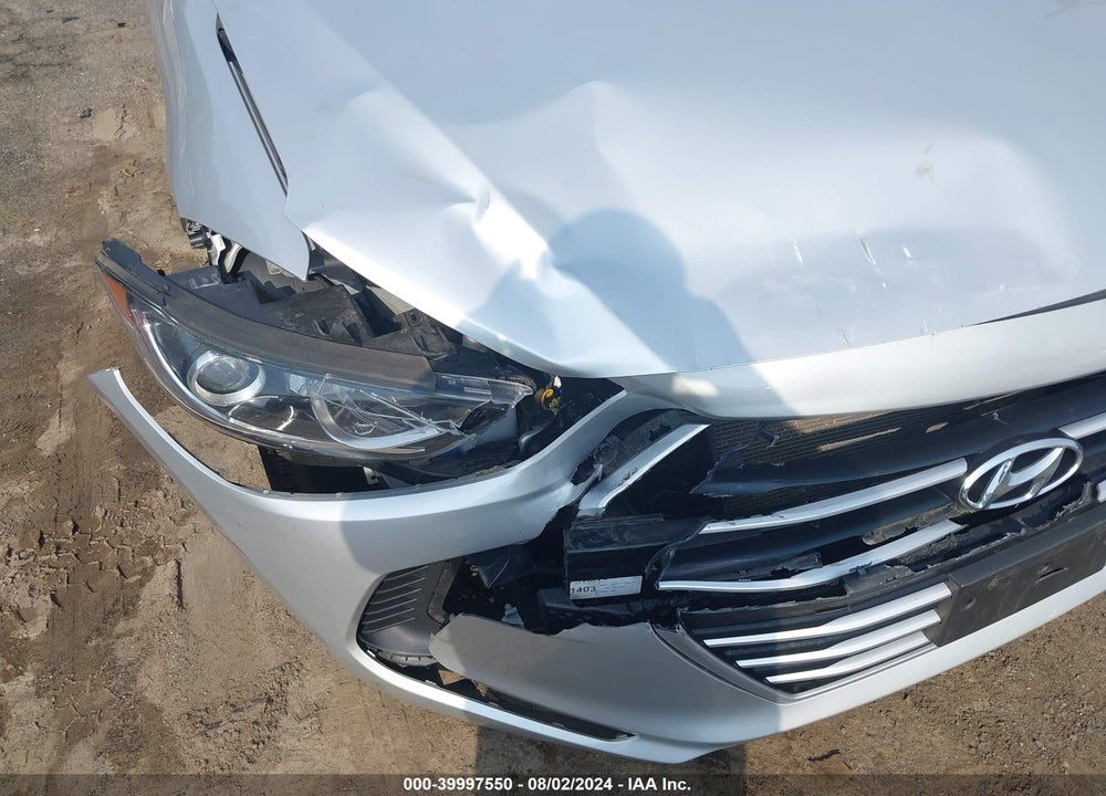 2017 HYUNDAI ELANTRA SE VIN: 5NPD74LF7HH167460