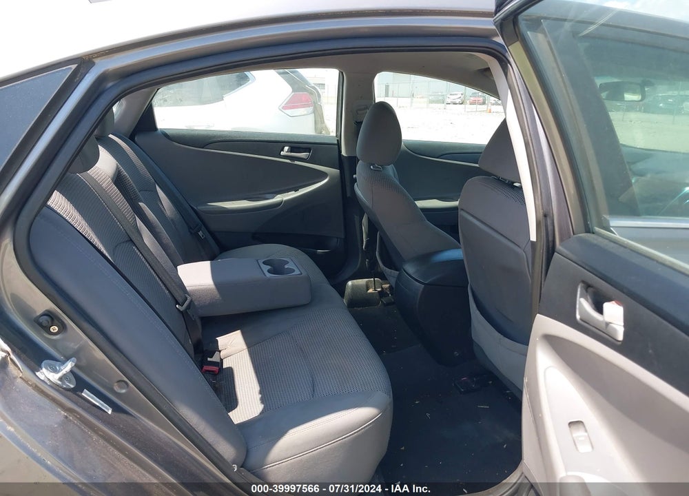 2011 HYUNDAI SONATA GLS VIN: 5NPEB4AC9BH037196