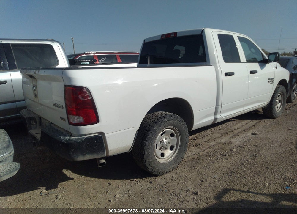 2019 RAM 1500 CLASSIC TRADESMAN QUAD CAB 4X4 6'4 BOX VIN: 1C6RR7FG1KS626312