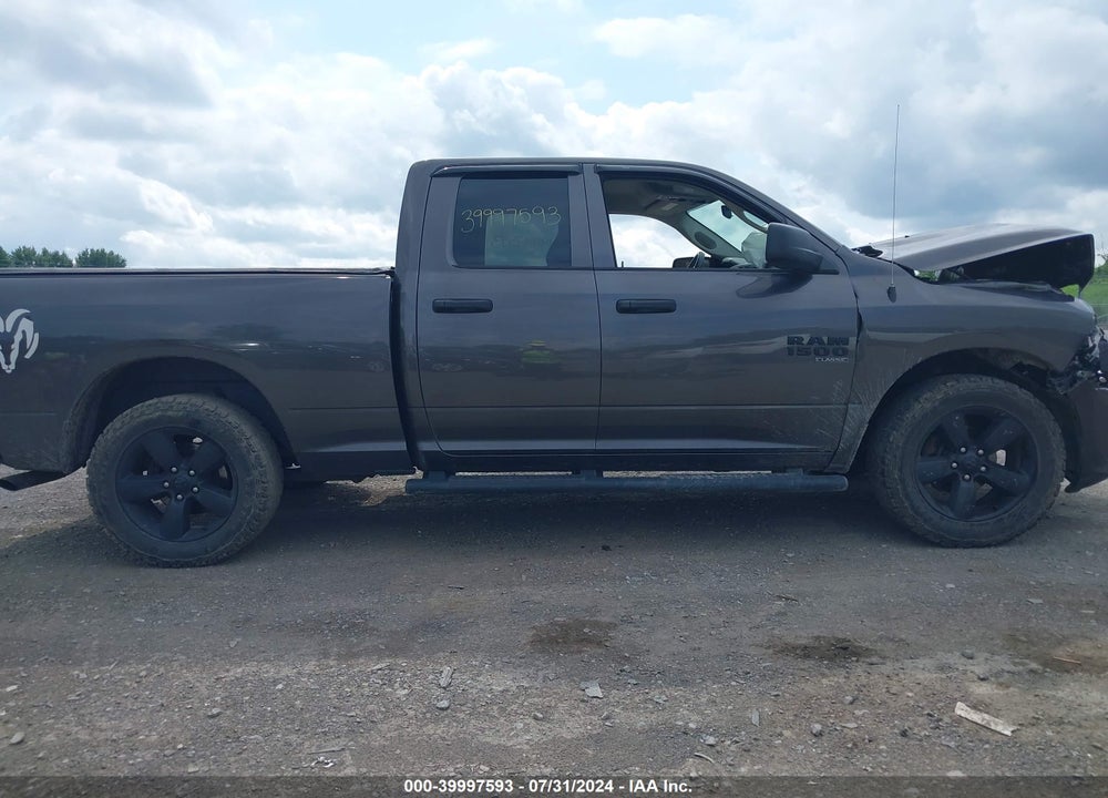 2019 RAM 1500 CLASSIC EXPRESS QUAD CAB 4X4 6'4 BOX VIN: 1C6RR7FG3KS534795