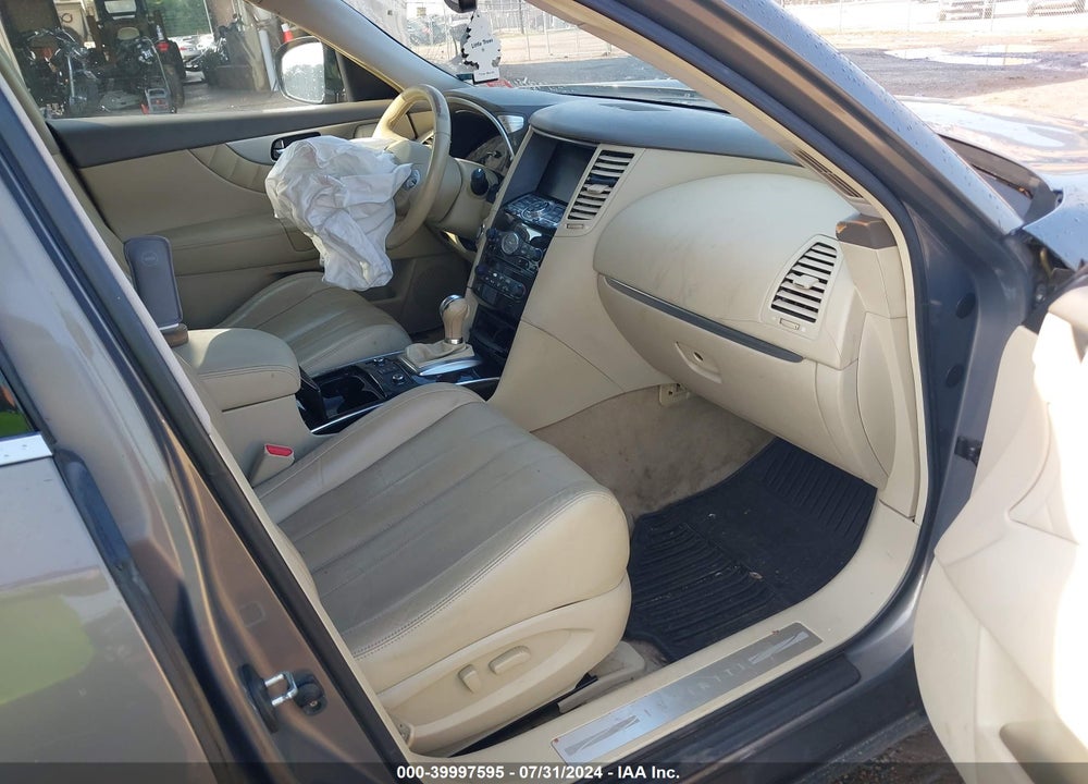 2012 INFINITI FX35 VIN: JN8AS1MU7CM121482