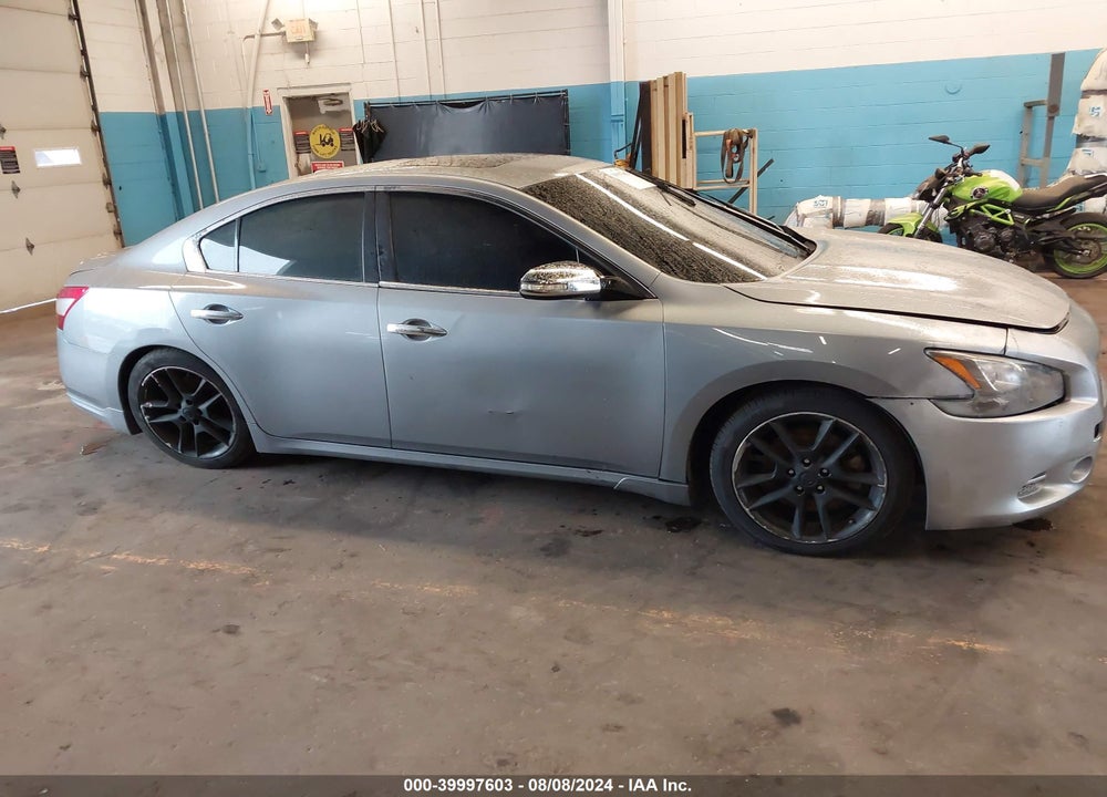 2009 NISSAN MAXIMA 3.5 SV VIN: 1N4AA51E29C856717