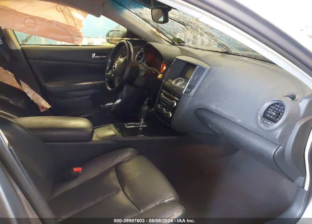 2009 NISSAN MAXIMA 3.5 SV VIN: 1N4AA51E29C856717