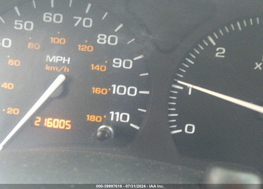 2000 SATURN SL1 VIN: 1G8ZH5288YZ130688