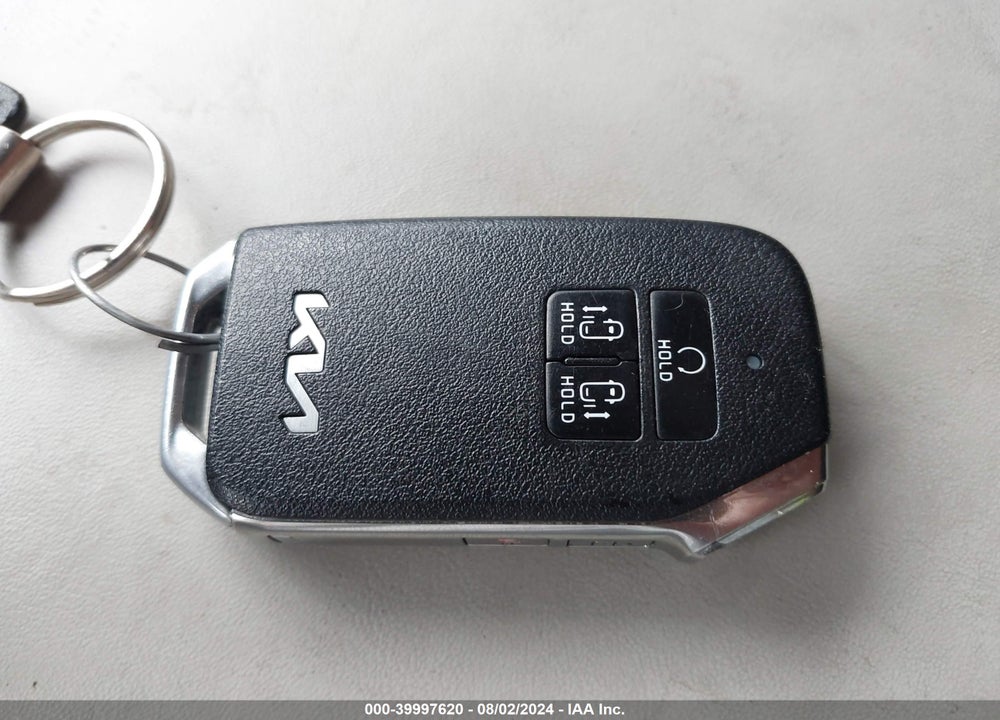 2022 KIA CARNIVAL MPV LX VIN: KNDNB4H39N6134063