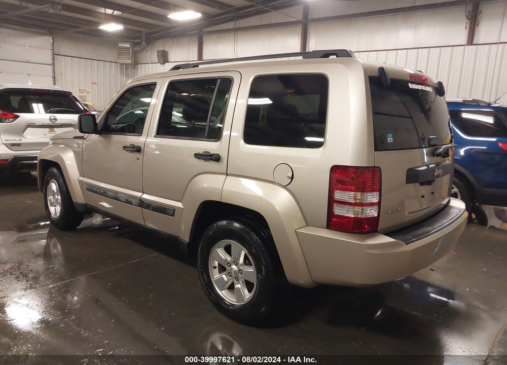 2010 JEEP LIBERTY SPORT VIN: 1J4PN2GK5AW111705