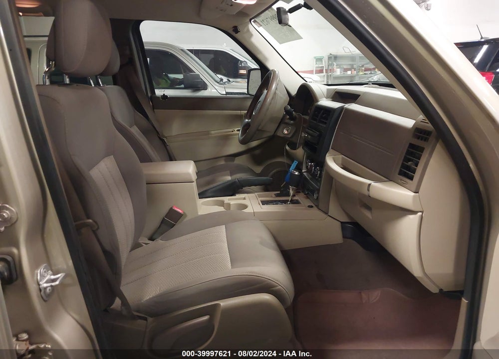2010 JEEP LIBERTY SPORT VIN: 1J4PN2GK5AW111705
