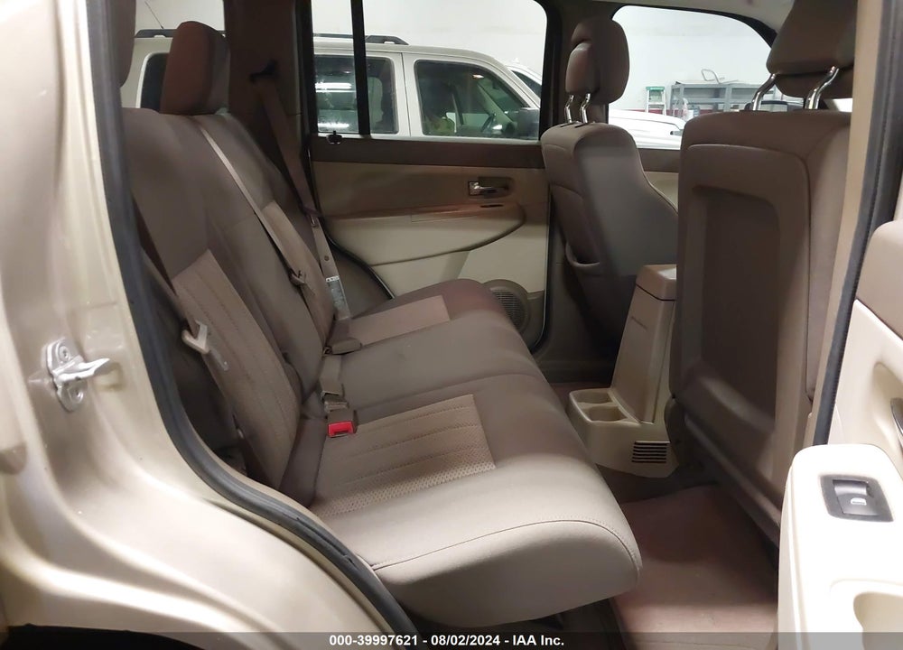 2010 JEEP LIBERTY SPORT VIN: 1J4PN2GK5AW111705