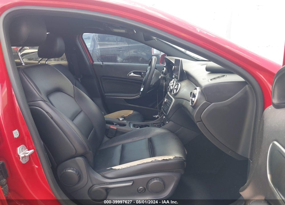 2016 MERCEDES-BENZ GLA 250 VIN: WDCTG4EB2GJ232740