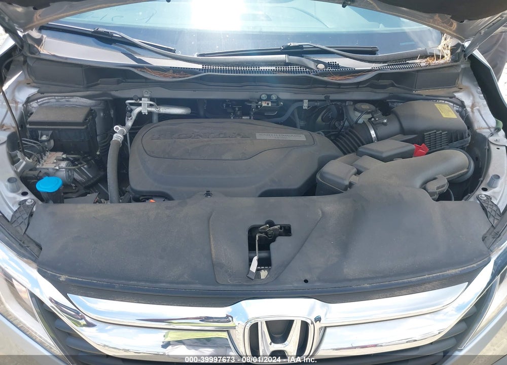 2018 HONDA ODYSSEY LX VIN: 5FNRL6H2XJB051421