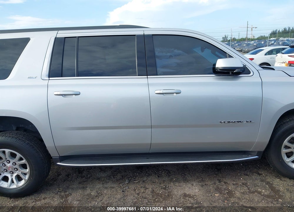 2019 GMC YUKON XL SLT VIN: 1GKS1GKC5KR244168