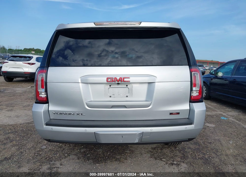 2019 GMC YUKON XL SLT VIN: 1GKS1GKC5KR244168