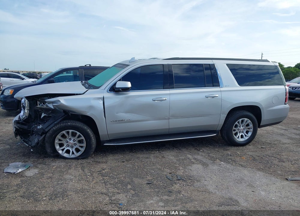 2019 GMC YUKON XL SLT VIN: 1GKS1GKC5KR244168